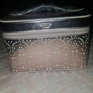 Victoria's secret runway vanity case